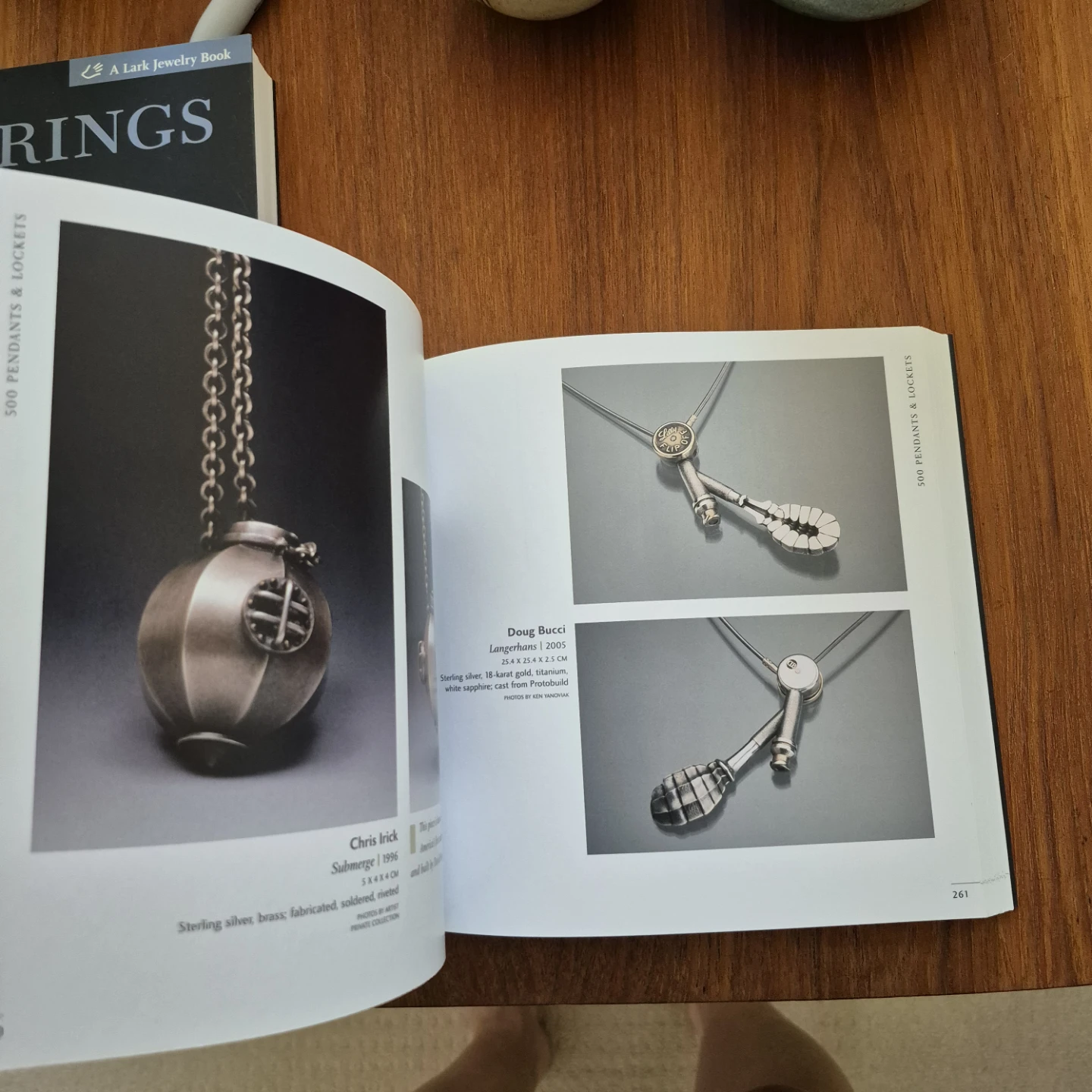 "500 Pendants & Lockets" Published by Lark Books - photo 5