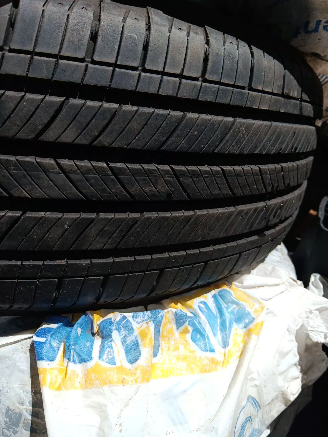 Toyota Tire with Rim - photo 3