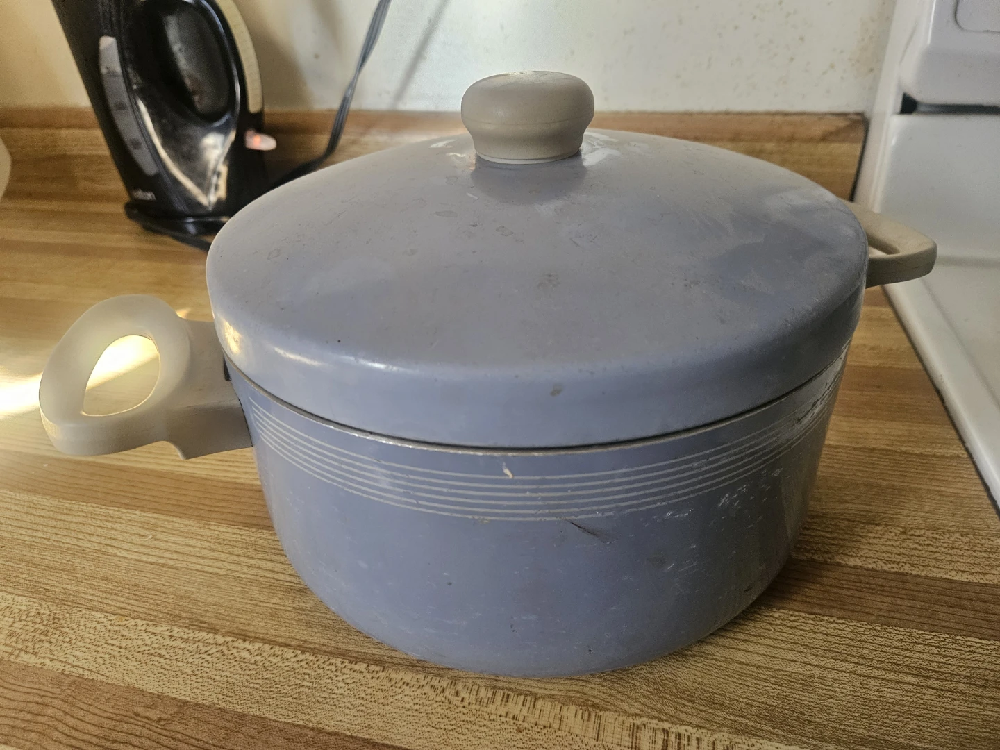 Light Blue Stock Pot with Lid