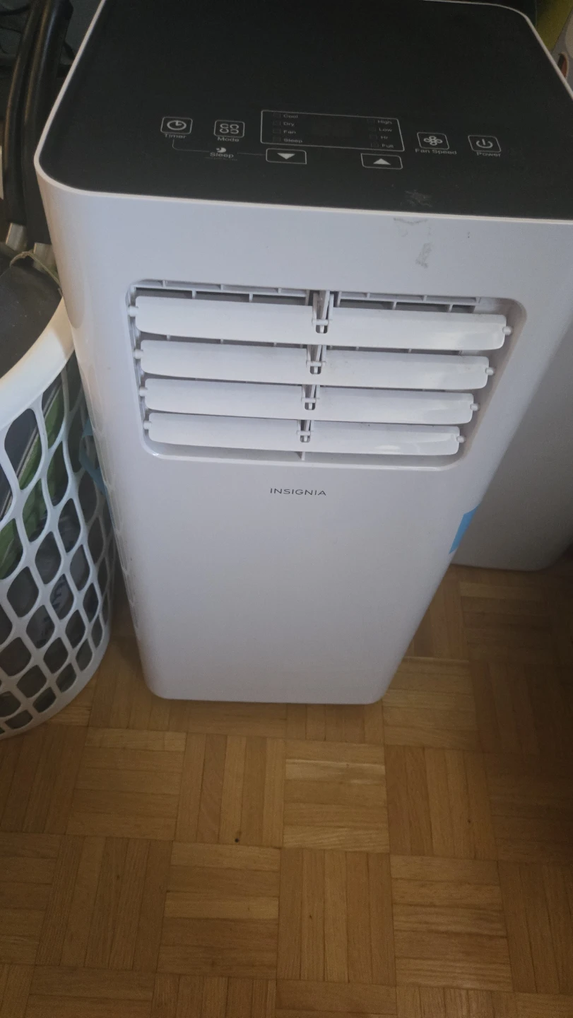 Insignia Portable Air Conditioner - photo 2