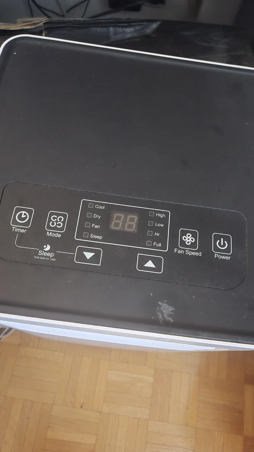 Insignia Portable Air Conditioner - photo 3