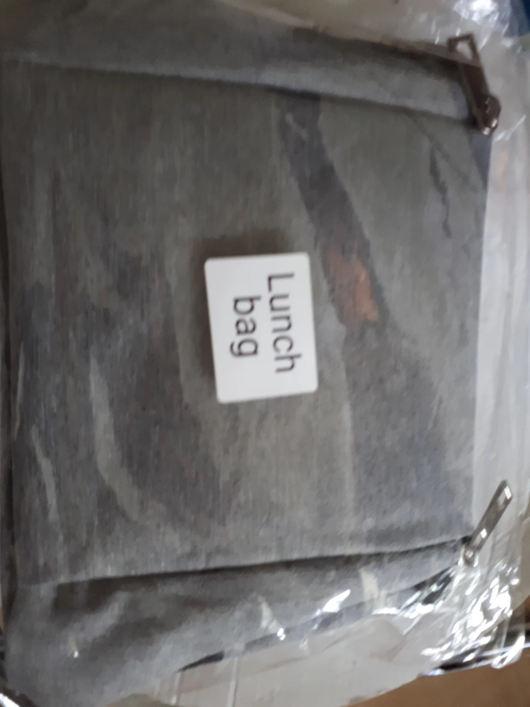 Band new Grey Lunch Bag⚽