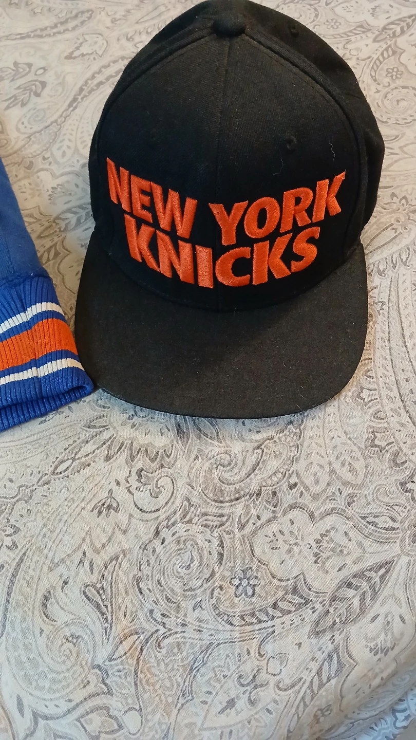 Knicks snap back $7