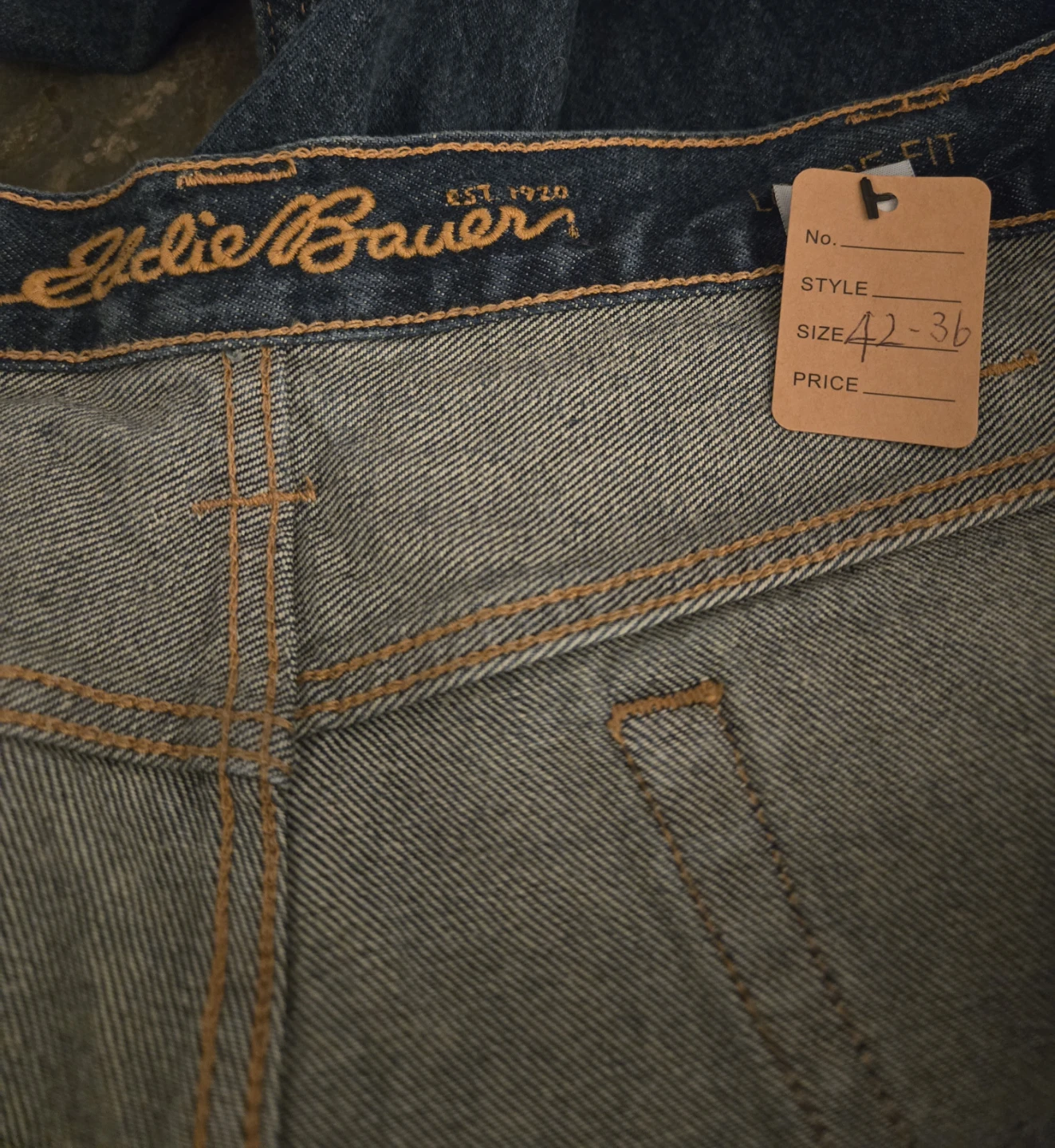 Men's Eddie Bauer Loose Fit Jeans. 42x36. - photo 5
