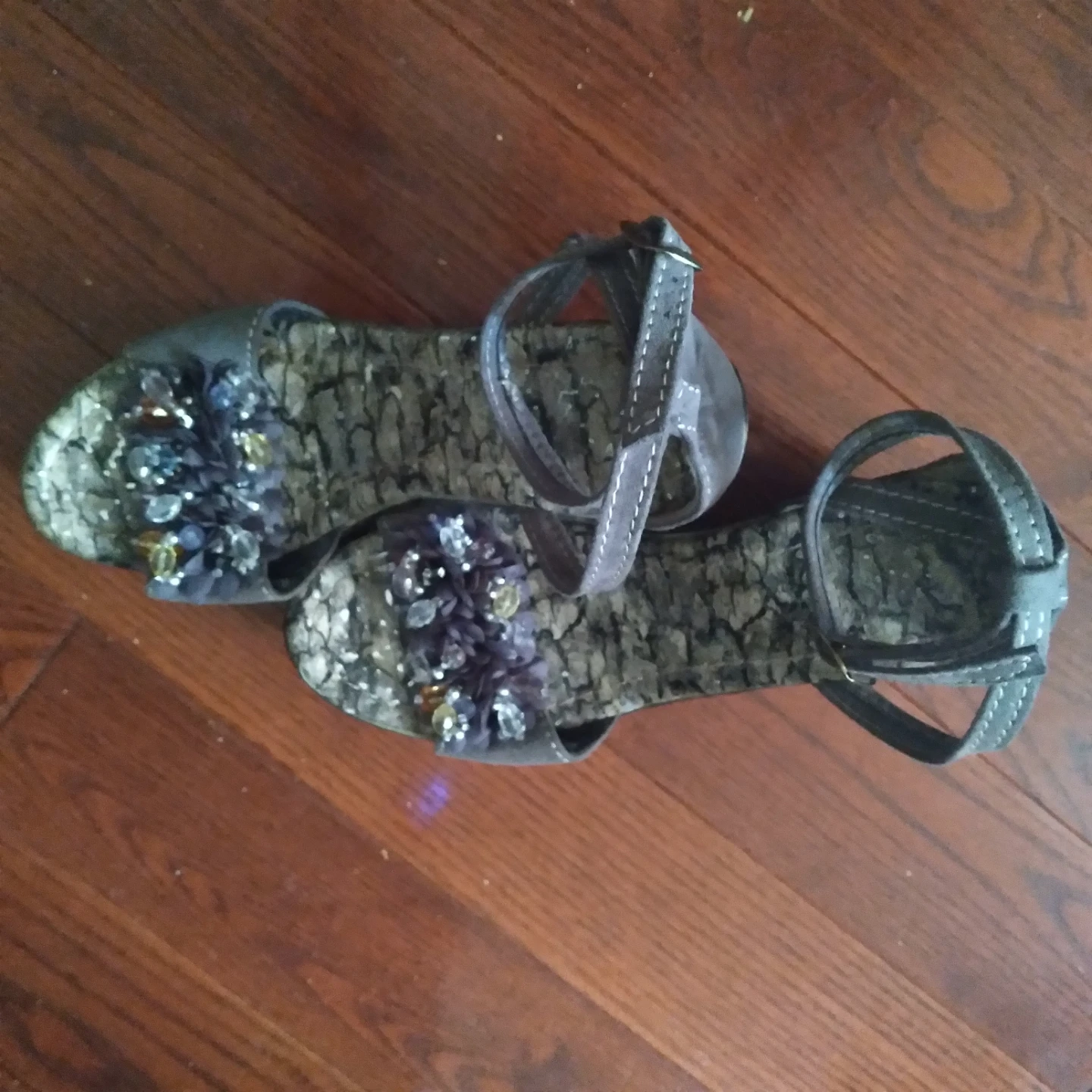 Women's Grey Wedge Sandals with Floral Embellishments - photo 2
