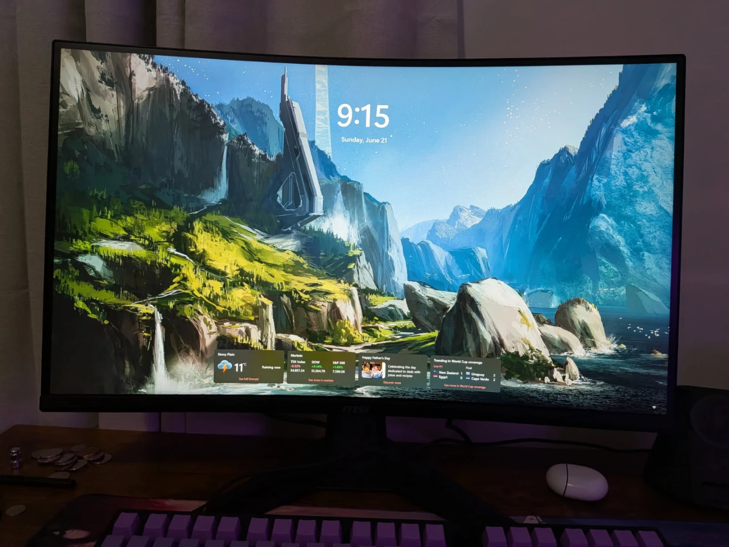 MSI MAG 27" Curved Gaming Monitor