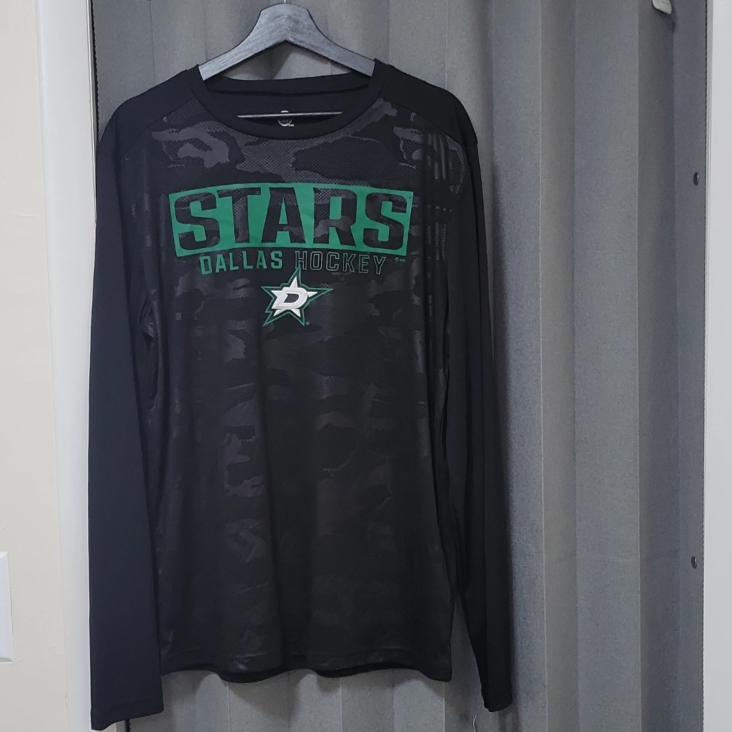 Dallas Stars Hockey Long Sleeve Shirt Size Large