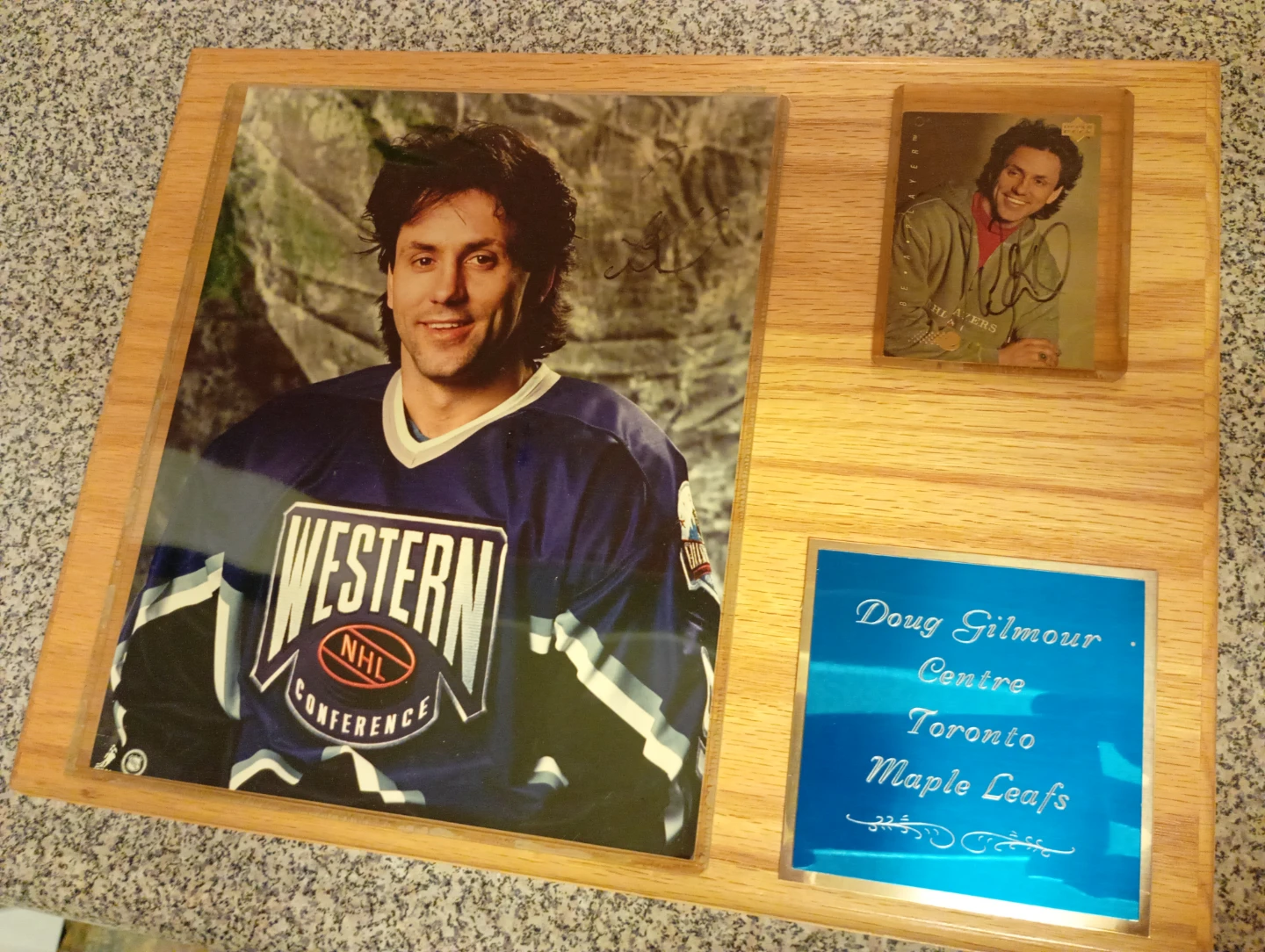 Doug Gilmour Toronto Maple Leafs Signed Photo & Card Plaque⚽ - photo 5