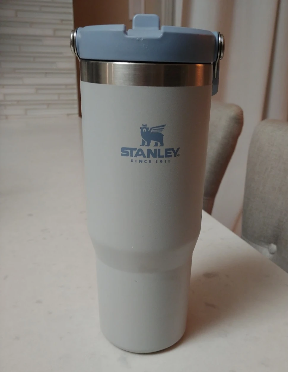 Stanley Tumbler/Bottle (30oz) - photo 2