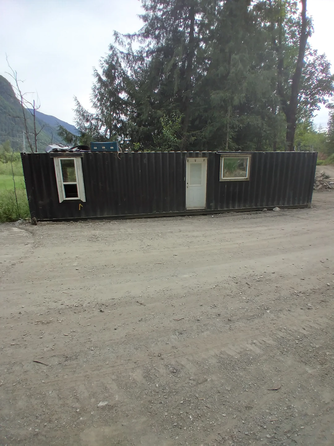 Shipping Container Tiny Home / Office