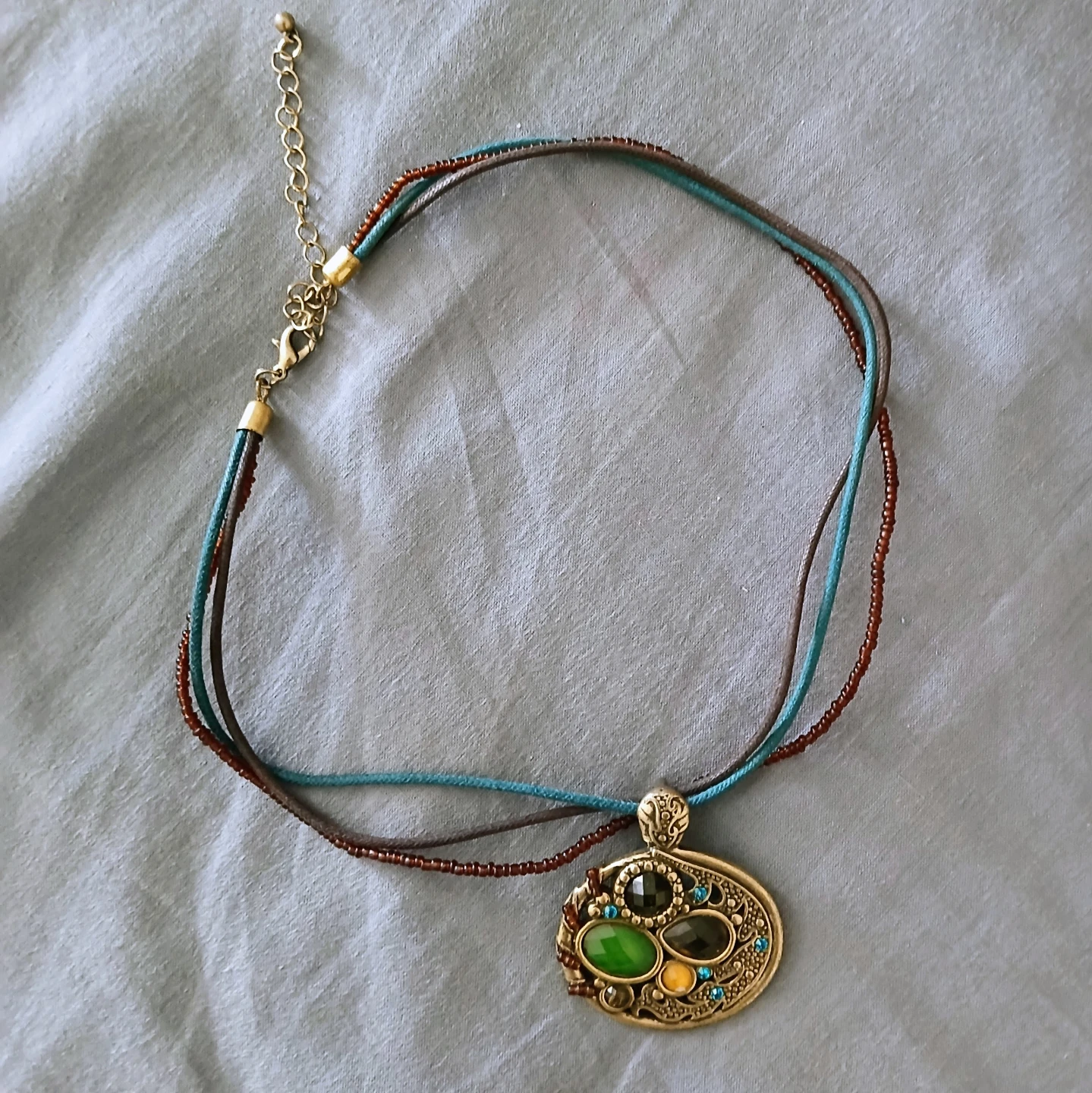Bohemian Style Pendant Necklace with Multiple Strands ⚽
