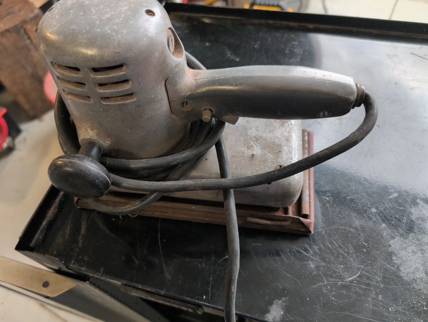 Vintage Black & Decker Utility No. 88 Sander - photo 2