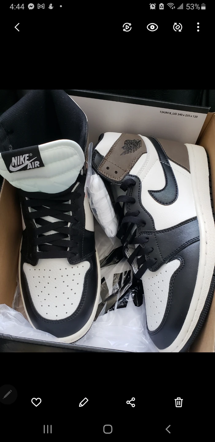Brand new Air Jordan 1 Retro High OG Mocha