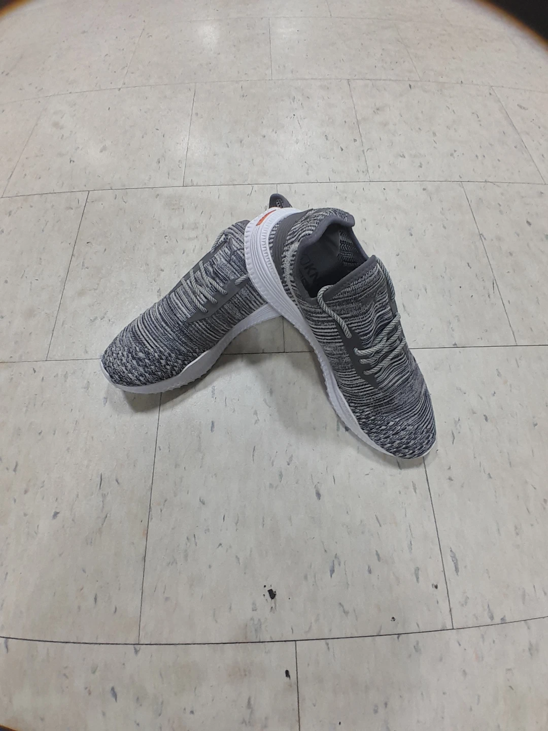 Grey Knit Running Shoes Original Puma Size 11 - photo 4