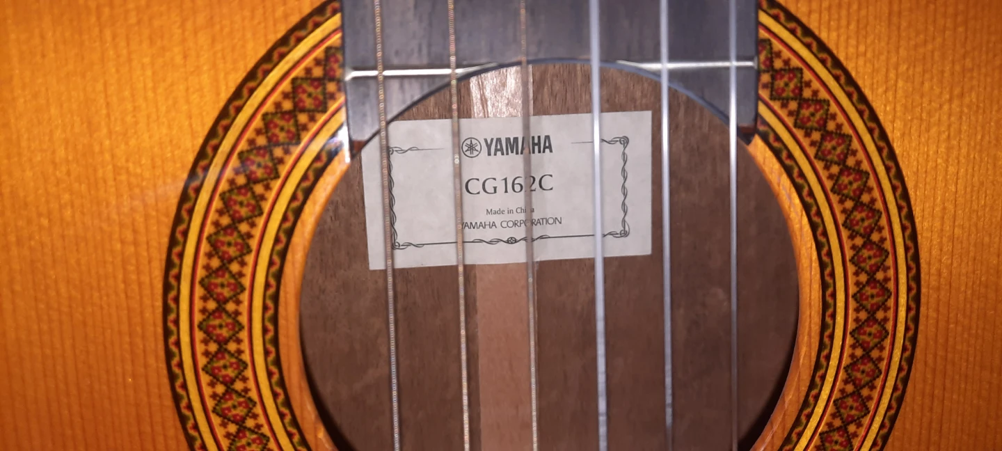 Yamaha CG162C Classical Guitar - photo 2
