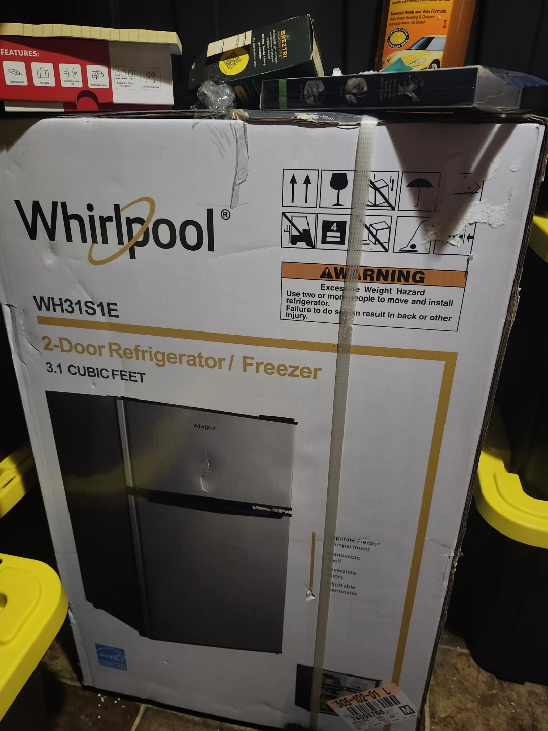 Whirlpool WH31S1E 2-Door Refrigerator/Freezer - 3.1 Cu Ft