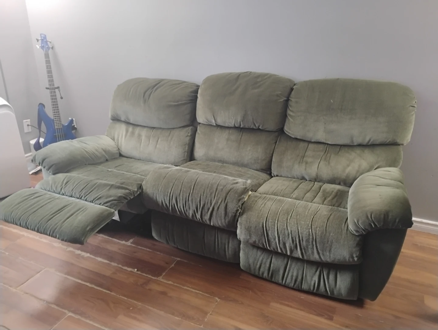 Green 3-Seater Reclining Sofa - photo 5