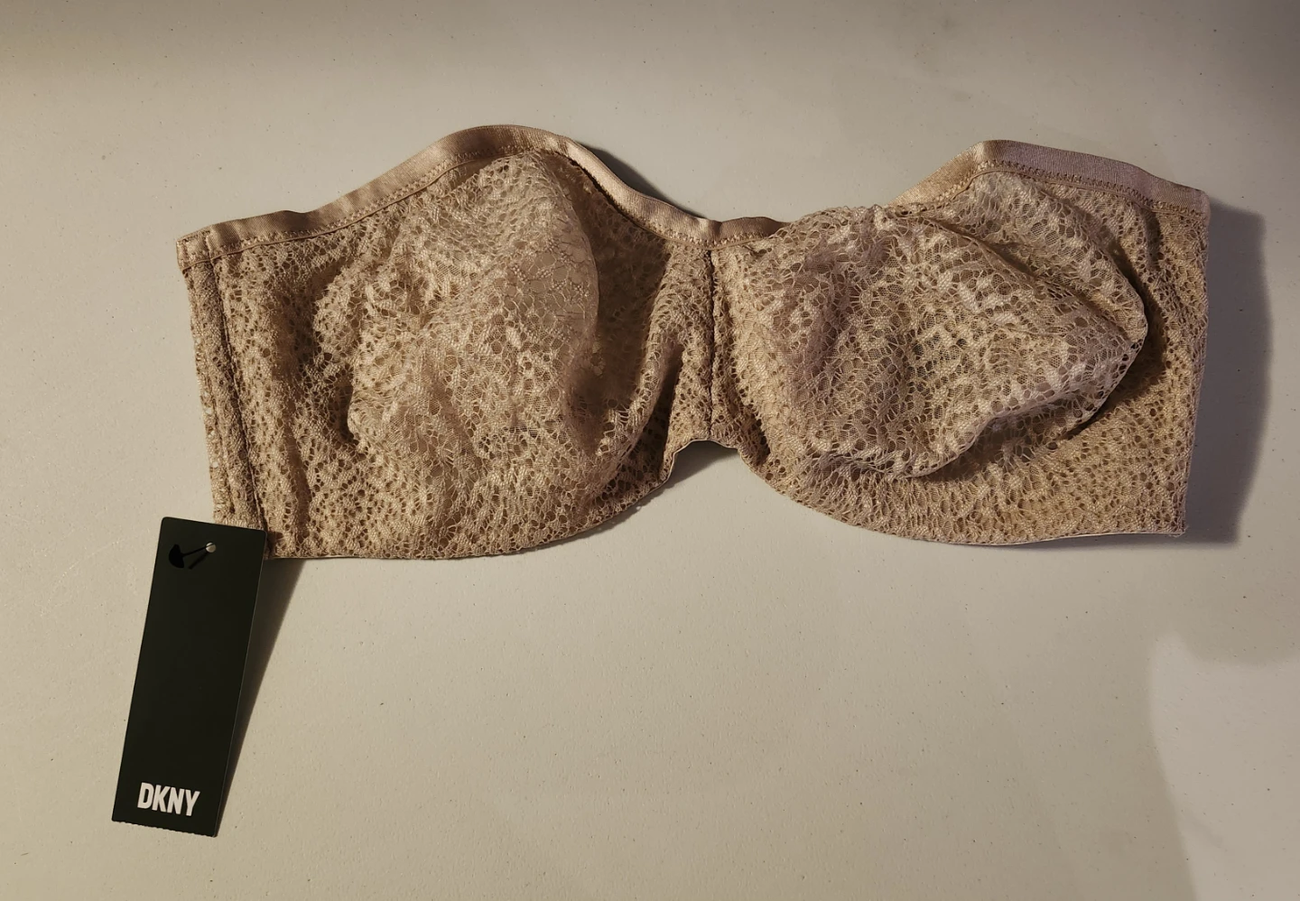 DKNY Modern Lace Strapless Bra 38C