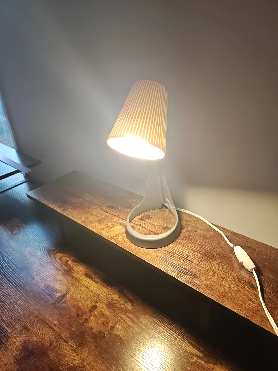 Modern Miniature Desk Lamp - photo 2