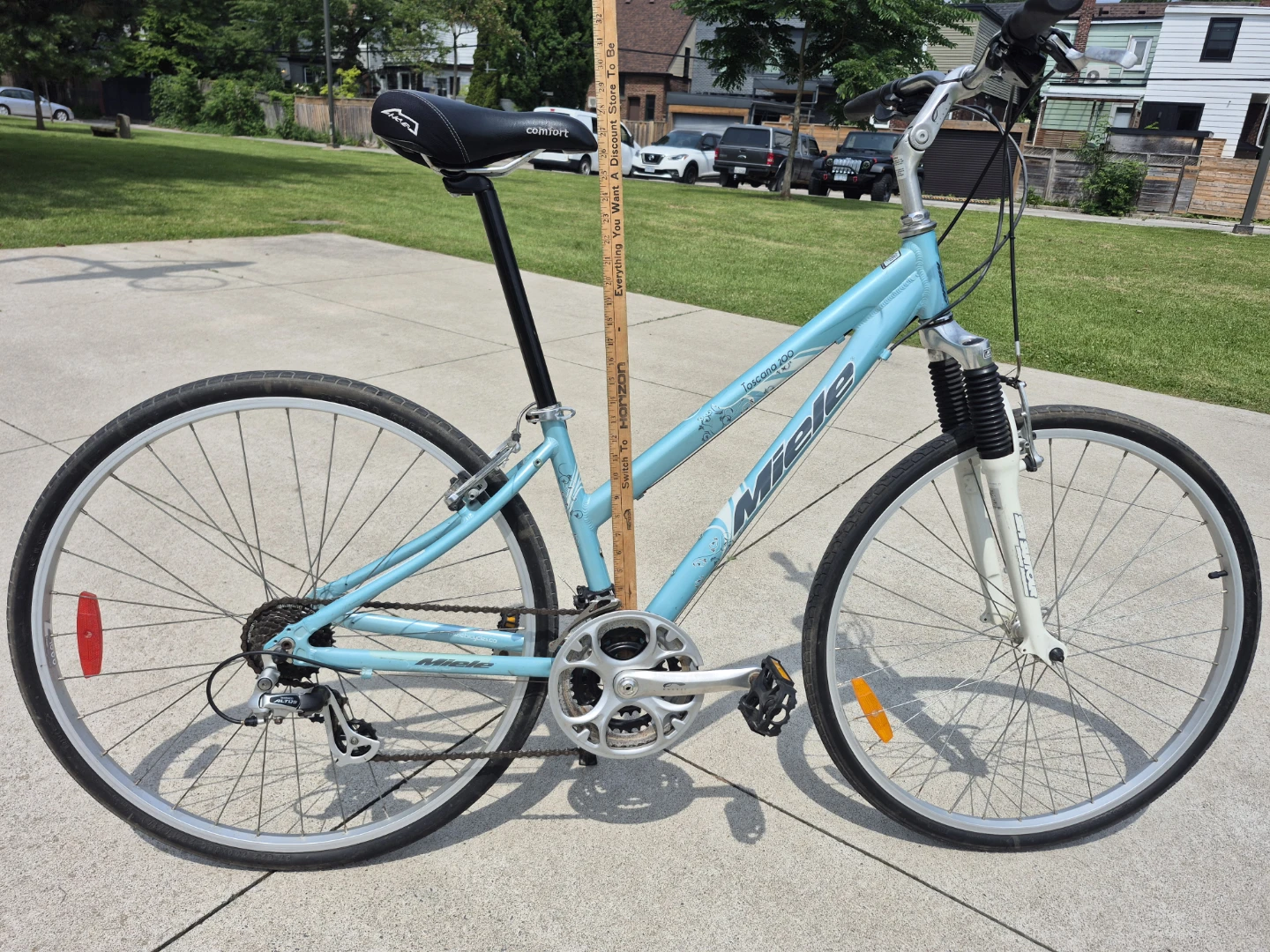 Aluminum Hybrid Bike with suspensions