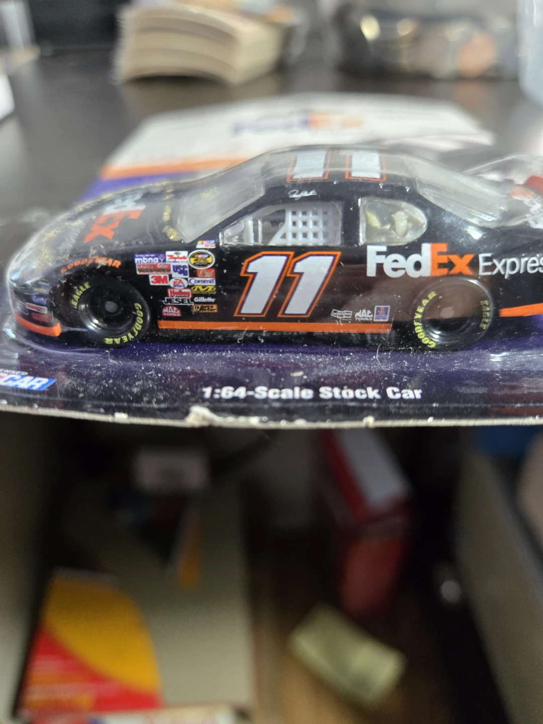 Action 1:64 Scale Stock Car 11 FedEx Express