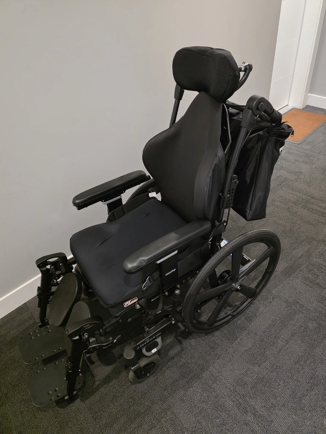 Wheelchair - photo 4