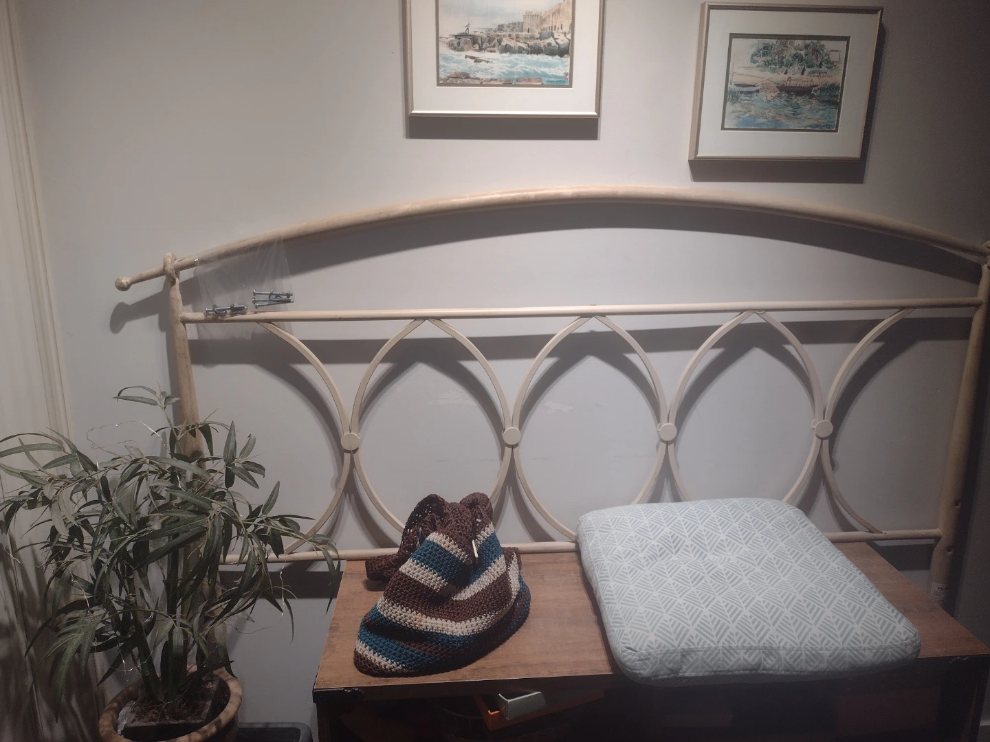 Metal Antique look Headboard - photo 2