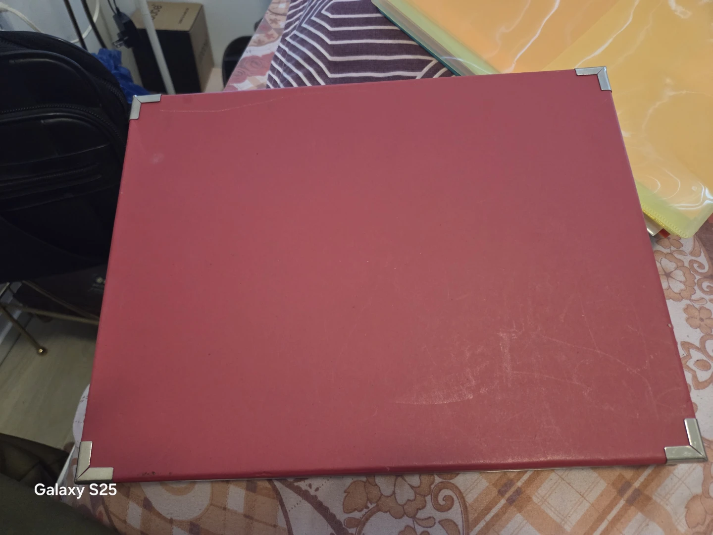 Red Metal Document Box - photo 2