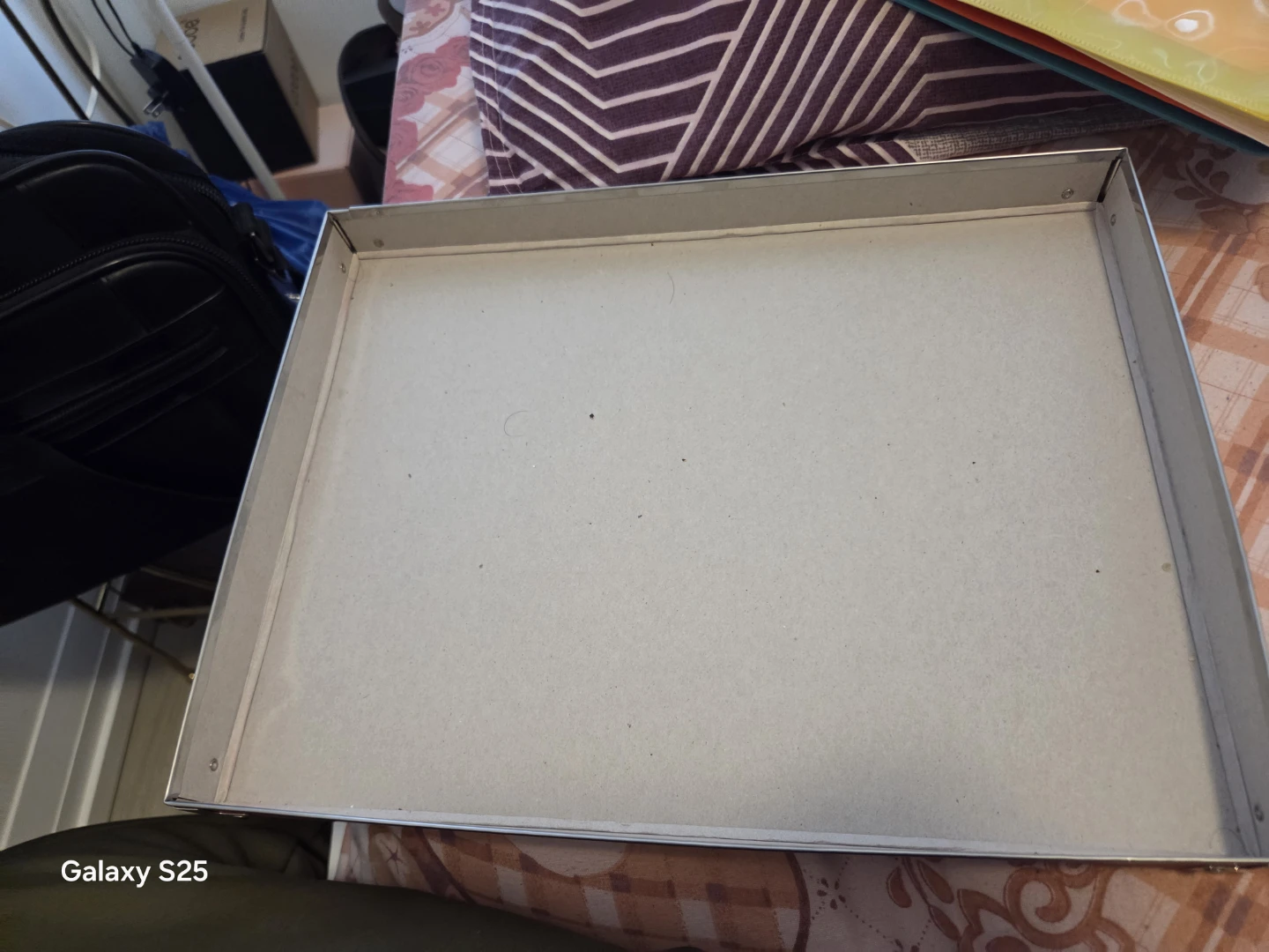 Red Metal Document Box - photo 4