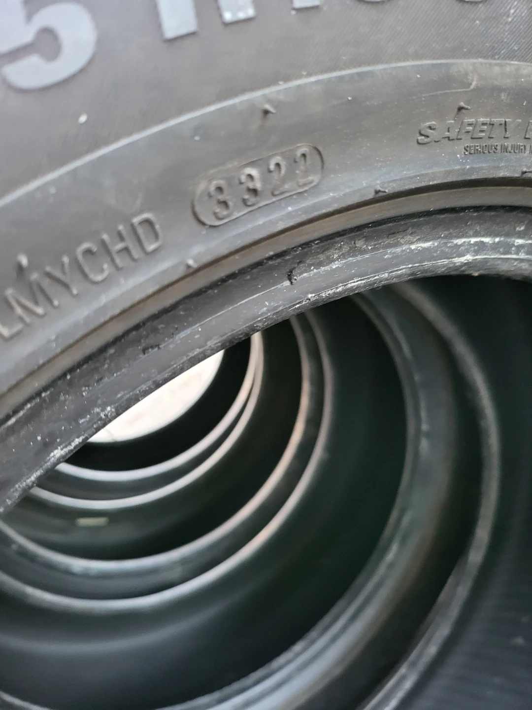 Kumho Wintercraft WP72 Tires - Set of 4 - photo 3