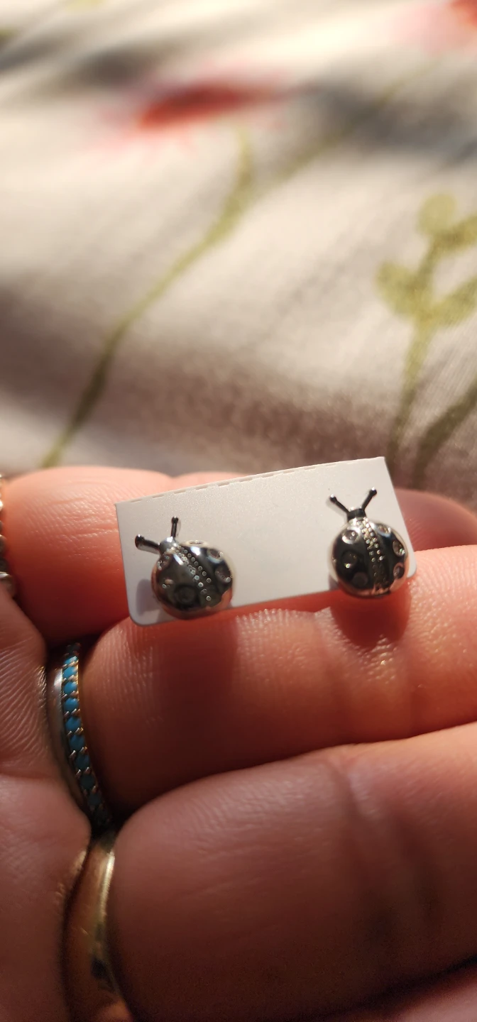 Cute Ladybug Stud Earrings - photo 2