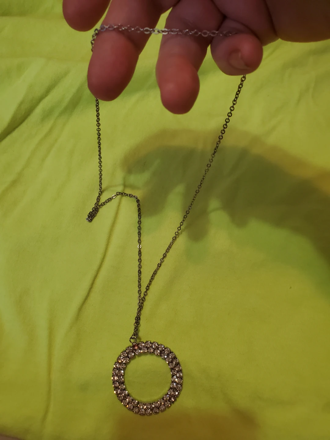 Sparkly Circle Pendant Necklace - photo 4
