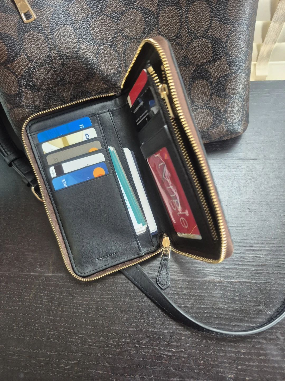 Coach Signature Pattern Crossbody Bag and Wristlet Set - photo 3