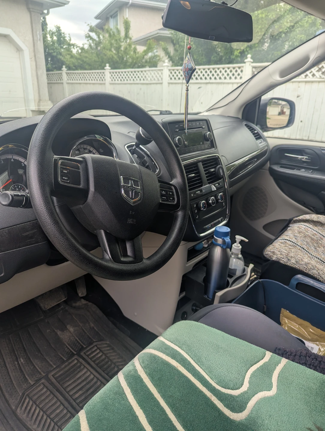 2017 Dodge Grand Caravan SXT FWD - photo 5