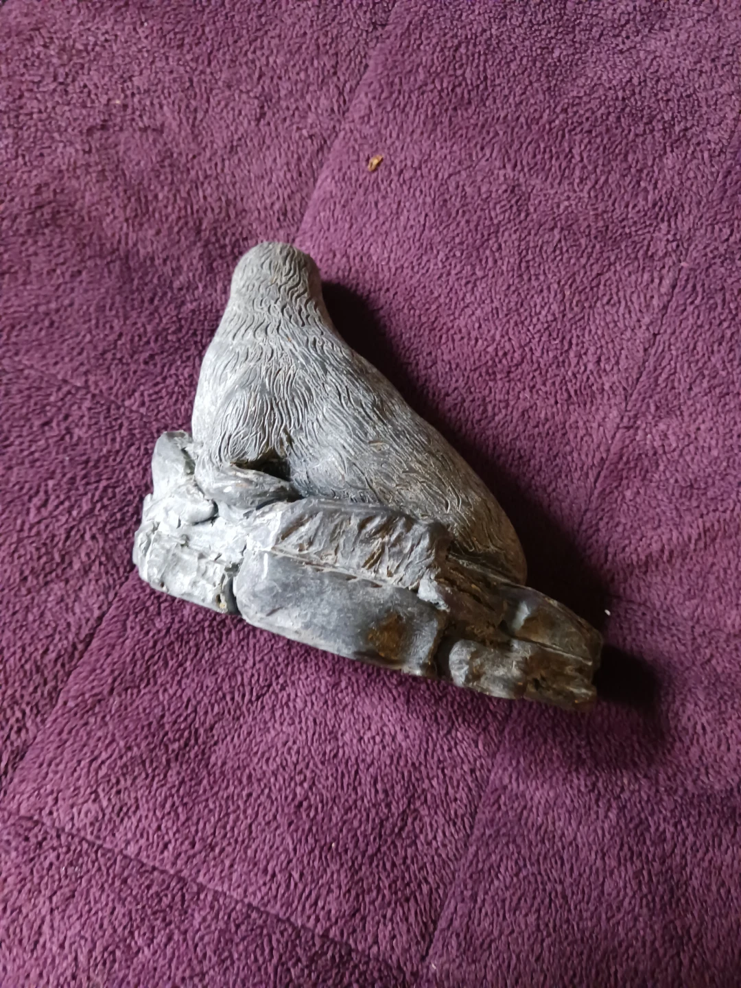 Carved Soap Stone Seal Figurine - photo 2