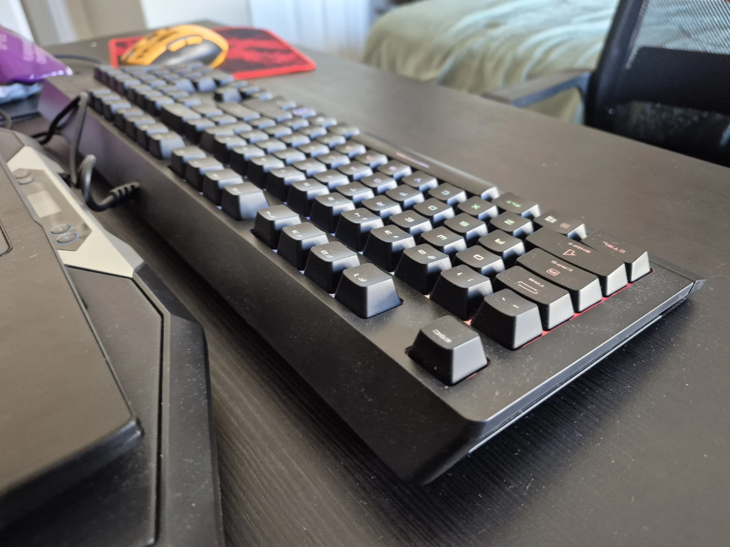 ⚽TRADING:MSI Gaming Keyboard Vigor gk 20 for Cherry MX - photo 3