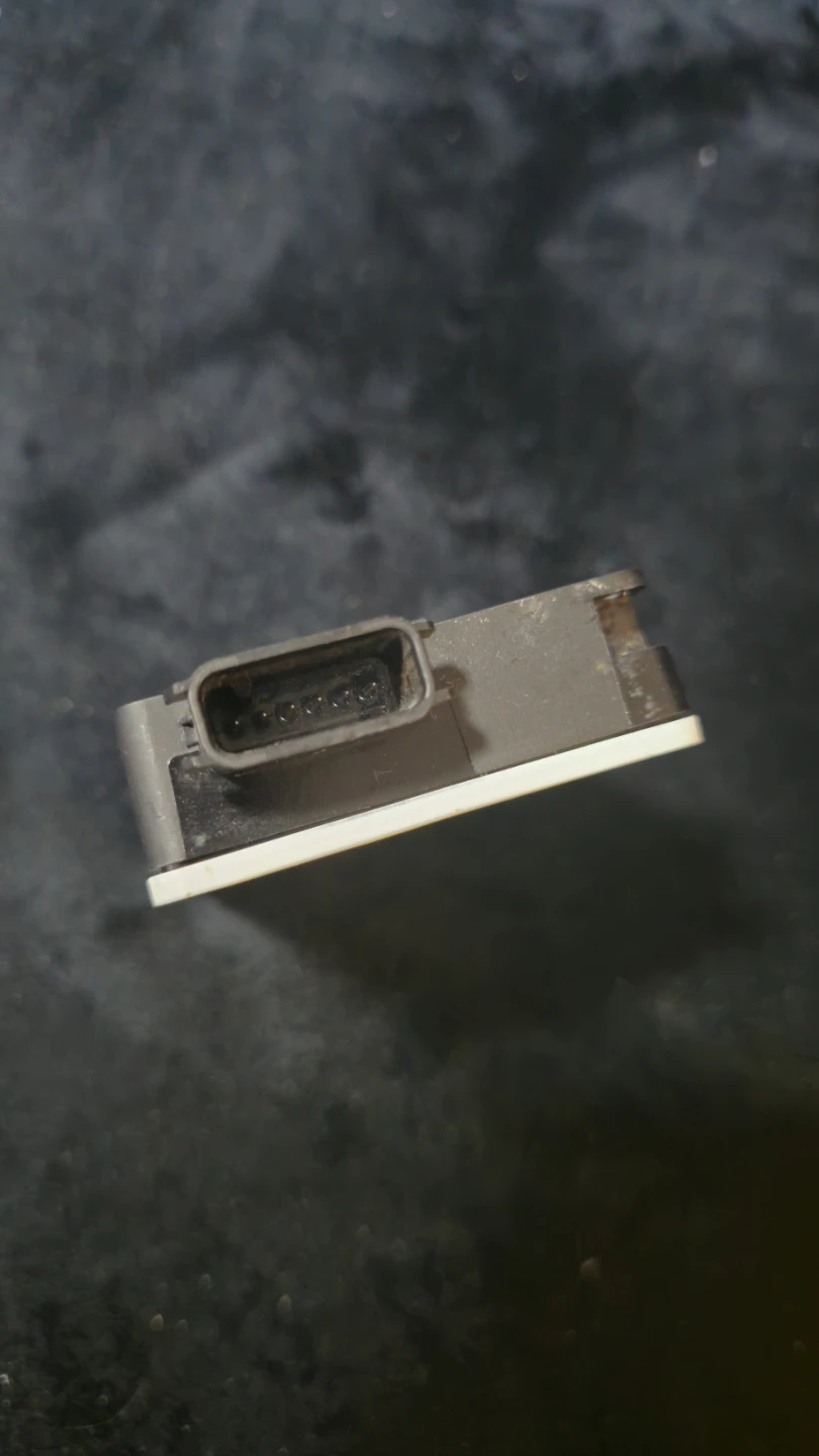 Mercedes-Benz 0009055701 Control Unit - photo 2