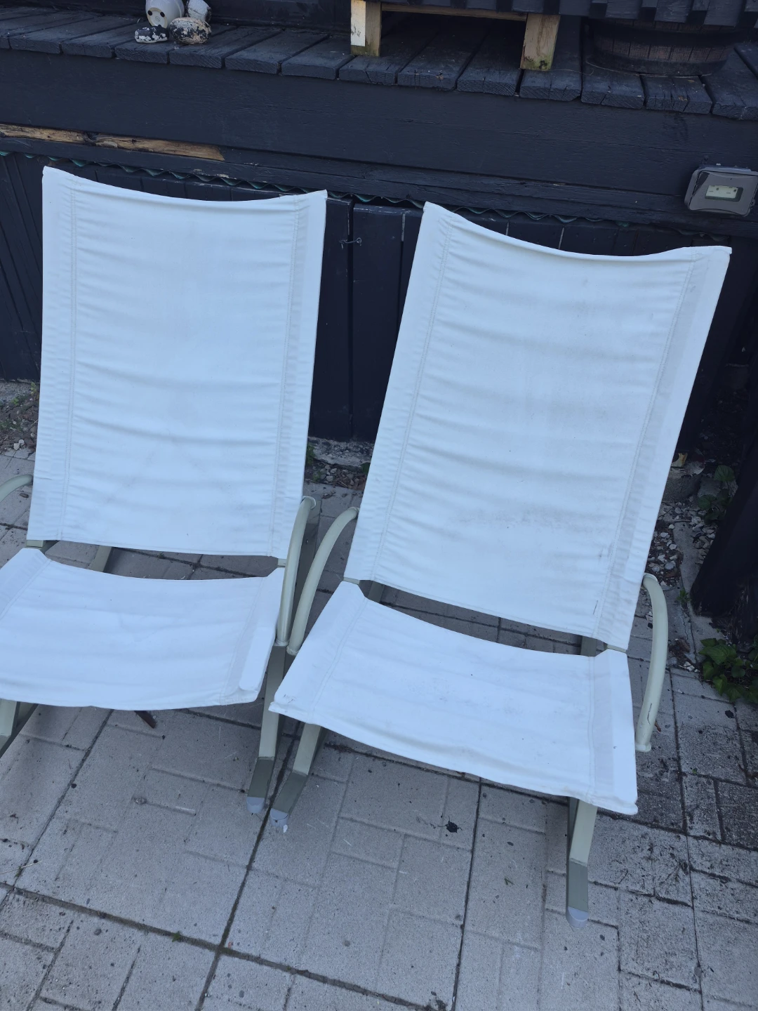 Pair of White Outdoor Rocking Chairs - photo 2