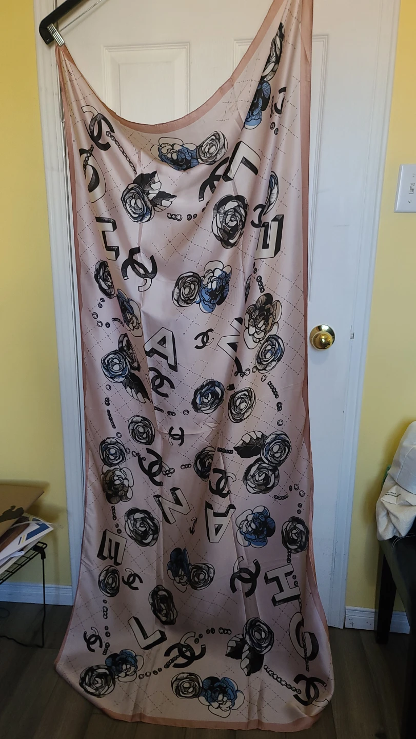 l Silk Scarves