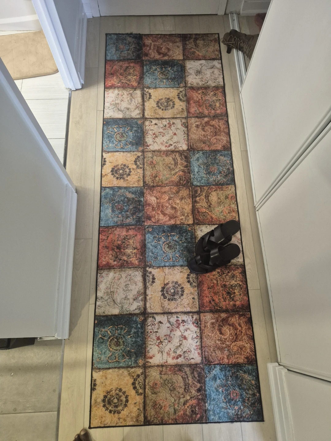 Runner Rug with Moroccan Tile Design