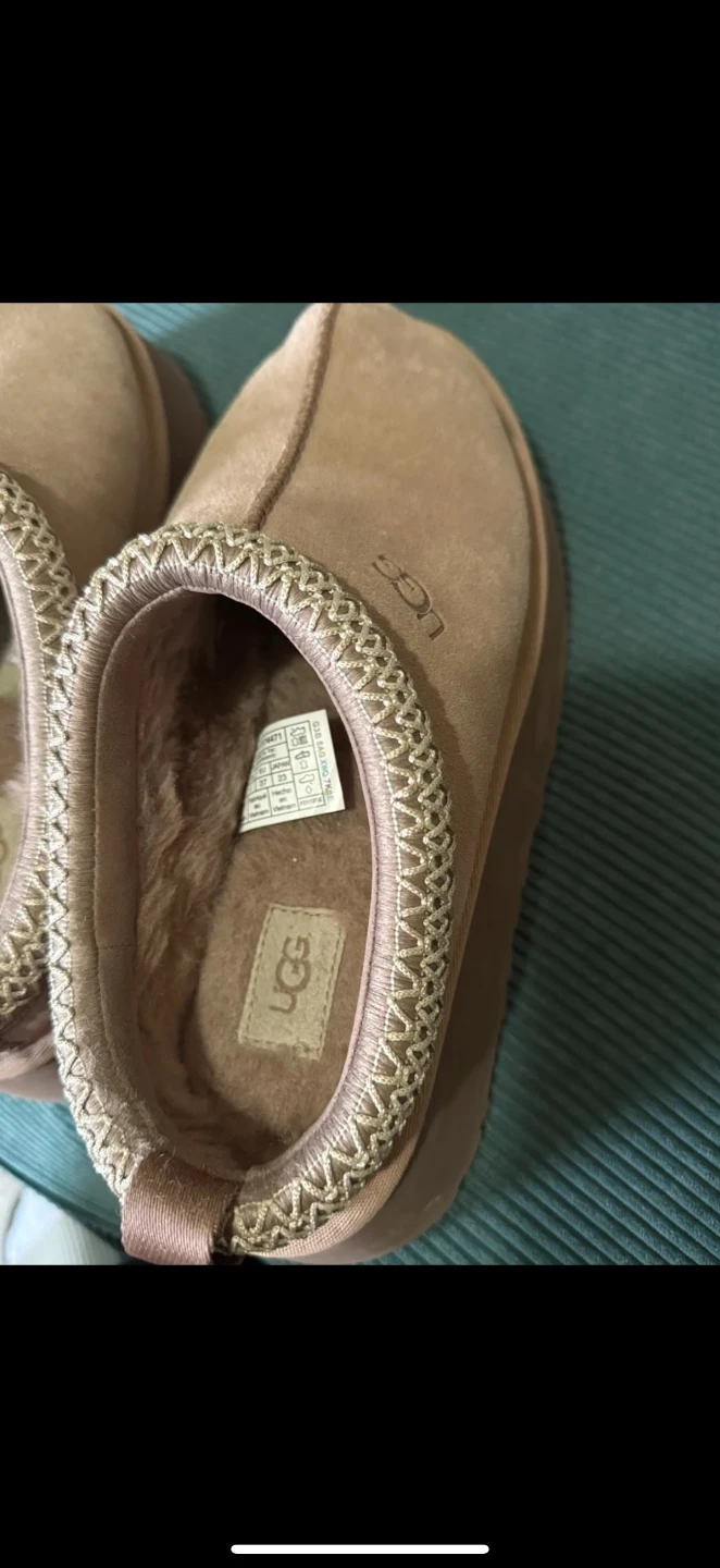 Ugg Women's Slippers - photo 2