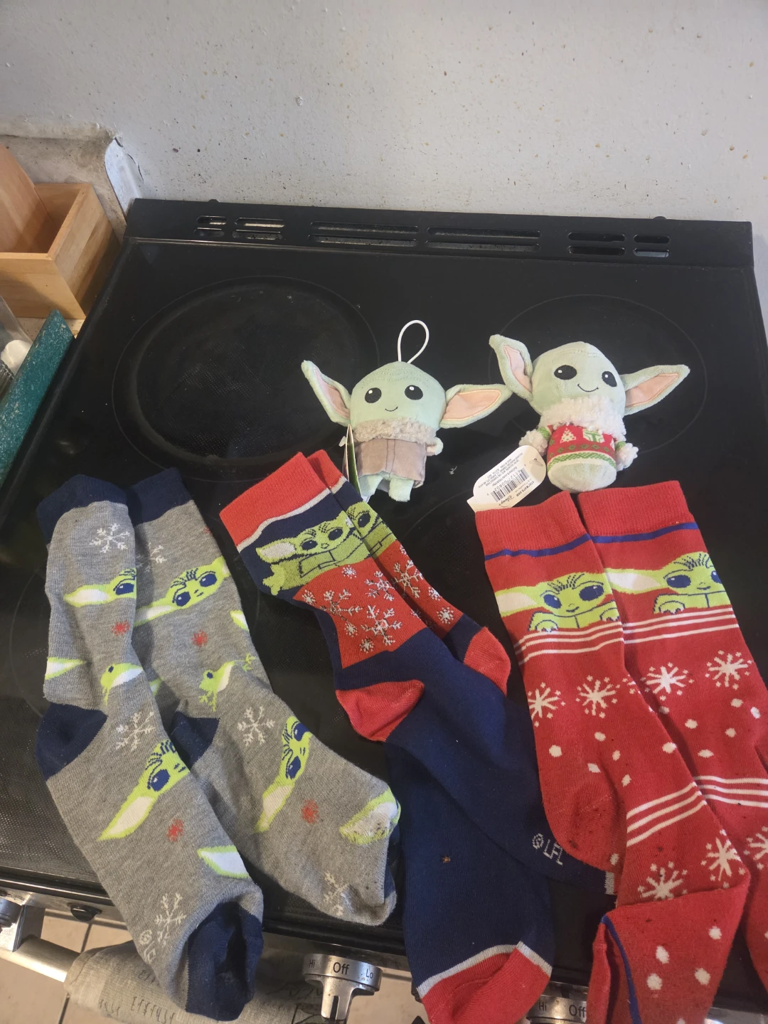 Grogu Star Wars Socks and Plushies Set