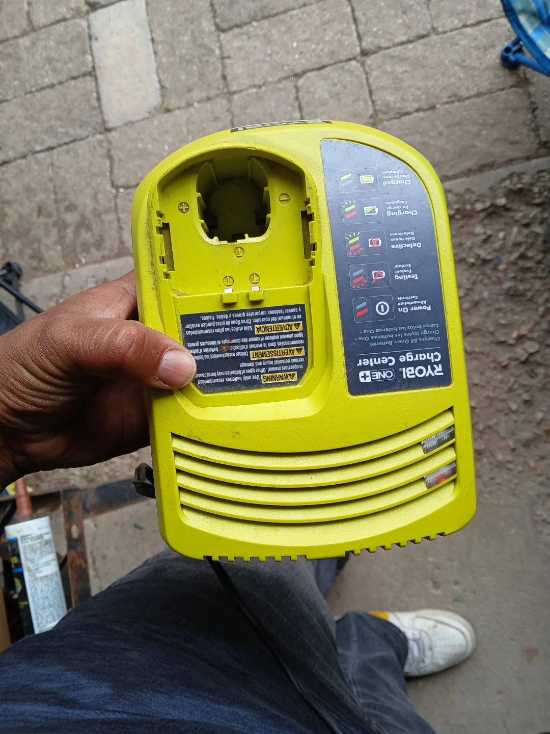 Ryobi ONE+ Battery Charger - photo 2