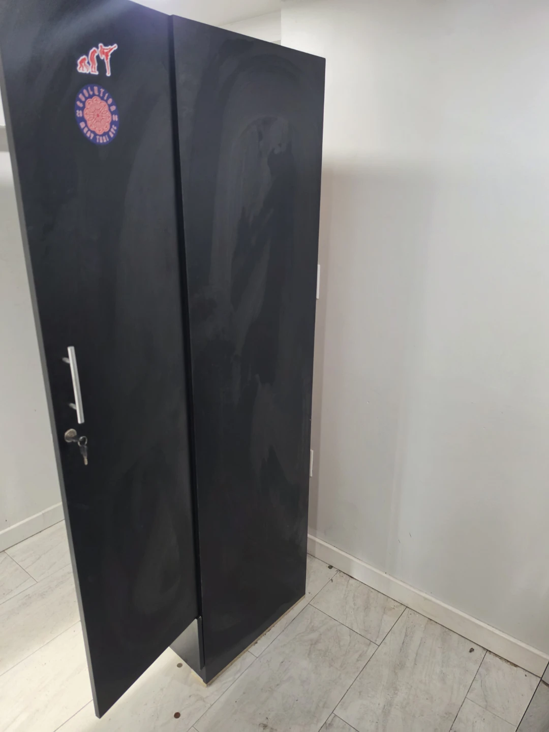 Black Wardrobe with Mirror and Drawer - photo 3