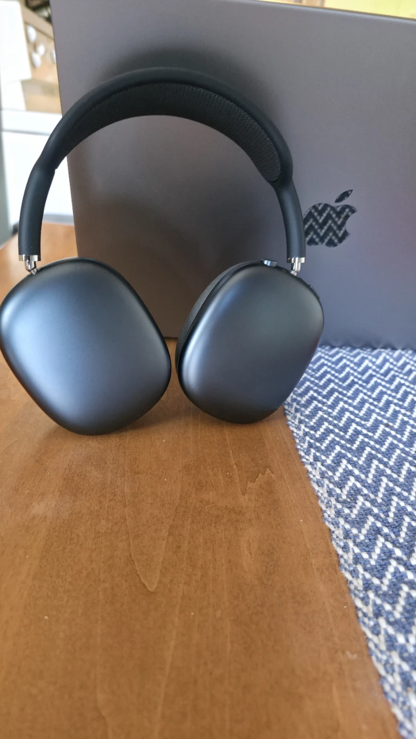 Airpods Max  USB C midnight