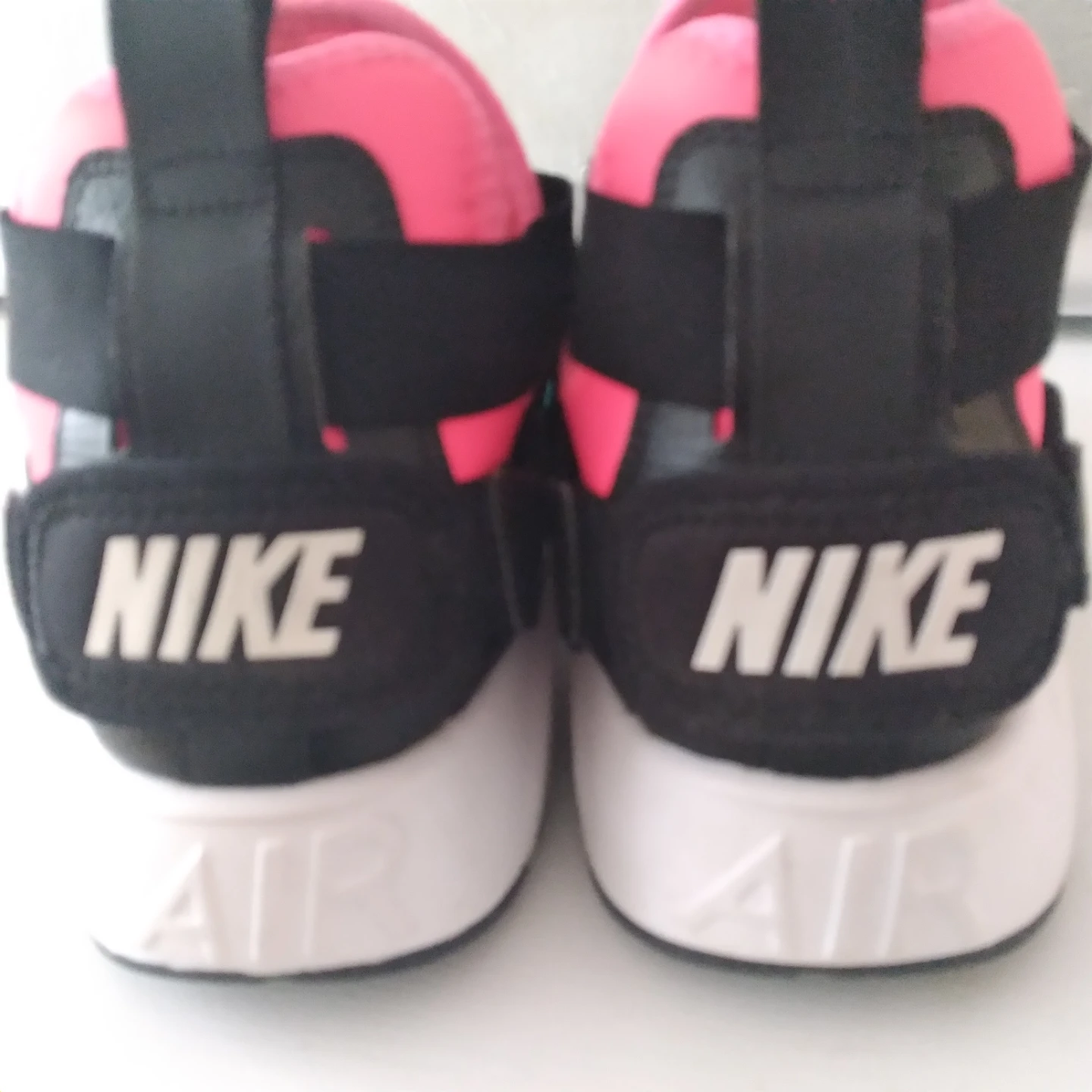Nike Air Women's Shoes - photo 4