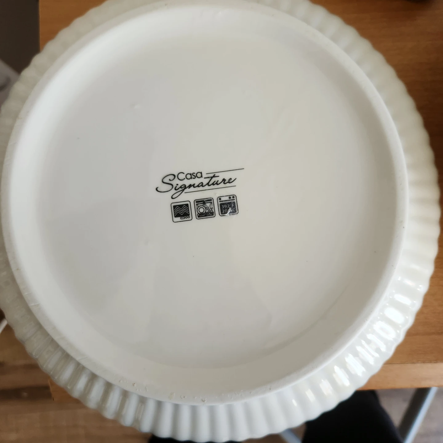 Casa Signature White Bowl with Red Rim - photo 2