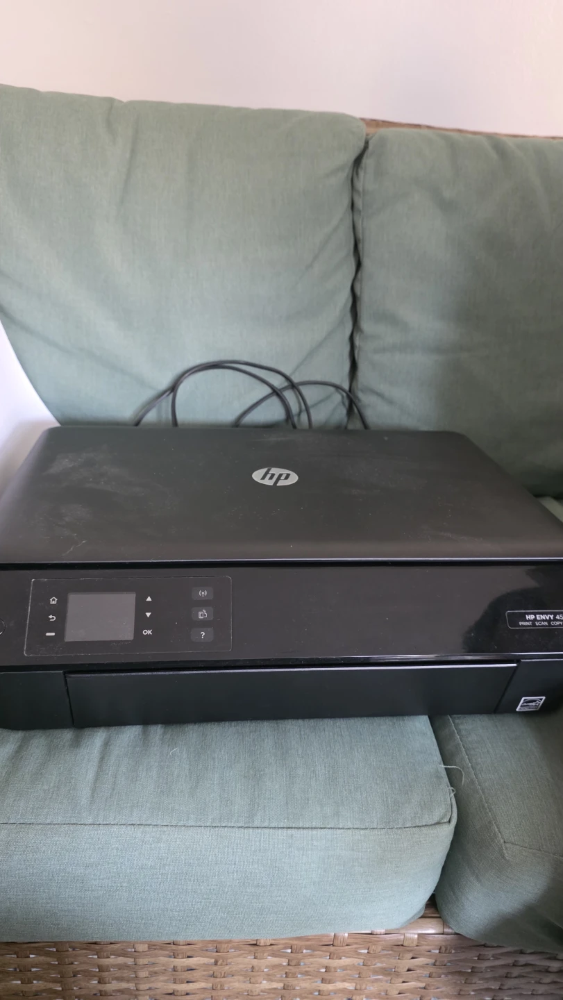 HP ENVY 4520 All-in-One Printer - photo 2