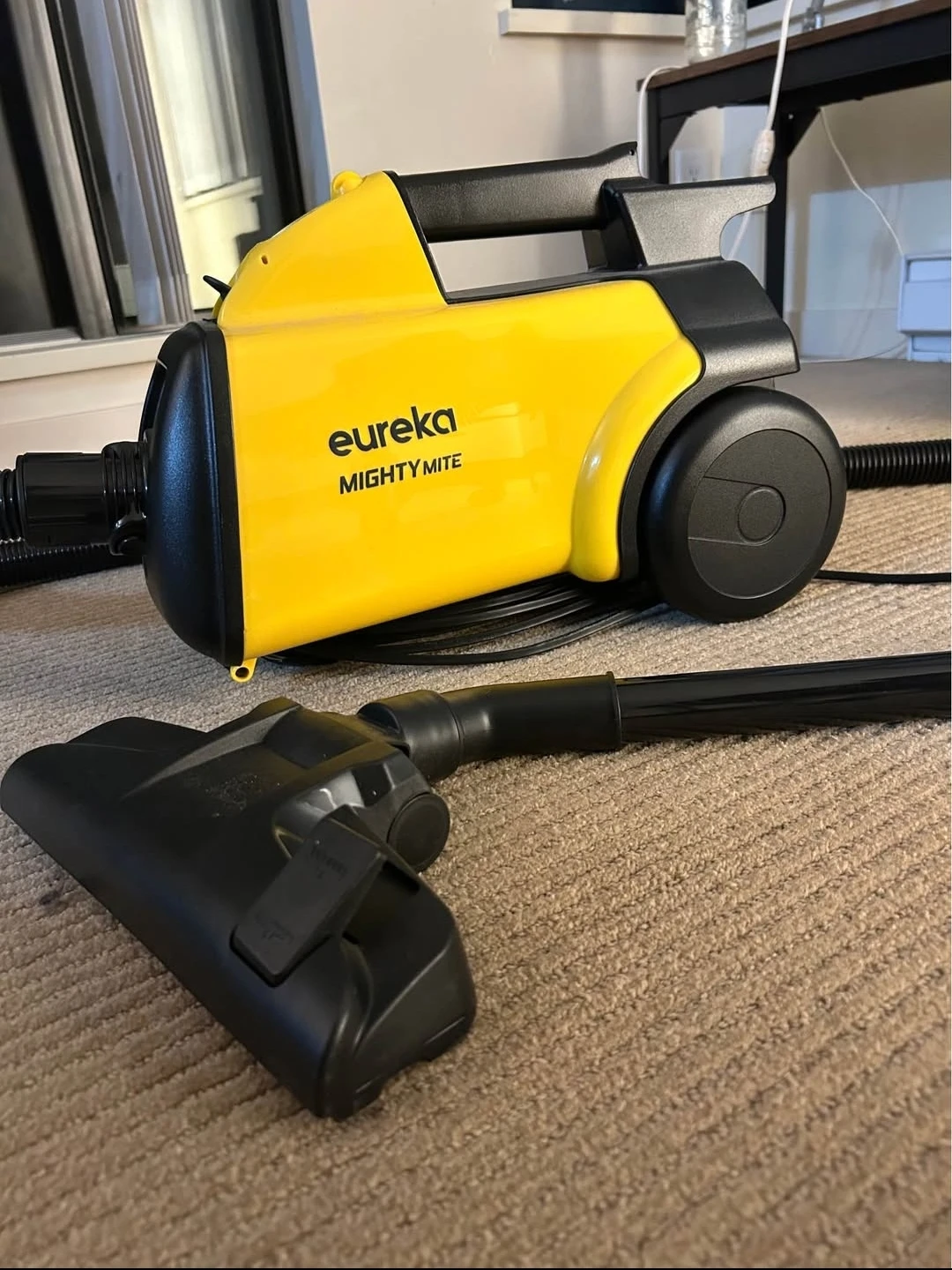 Vacuum Cleaner - photo 2