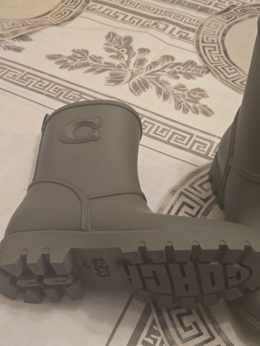 COACH Grey green Rubber Rain Boots - photo 4